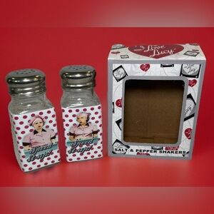 I Love Lucy Salt & Pepper Shakers Chocolate Factory Episode TV Show Collectible